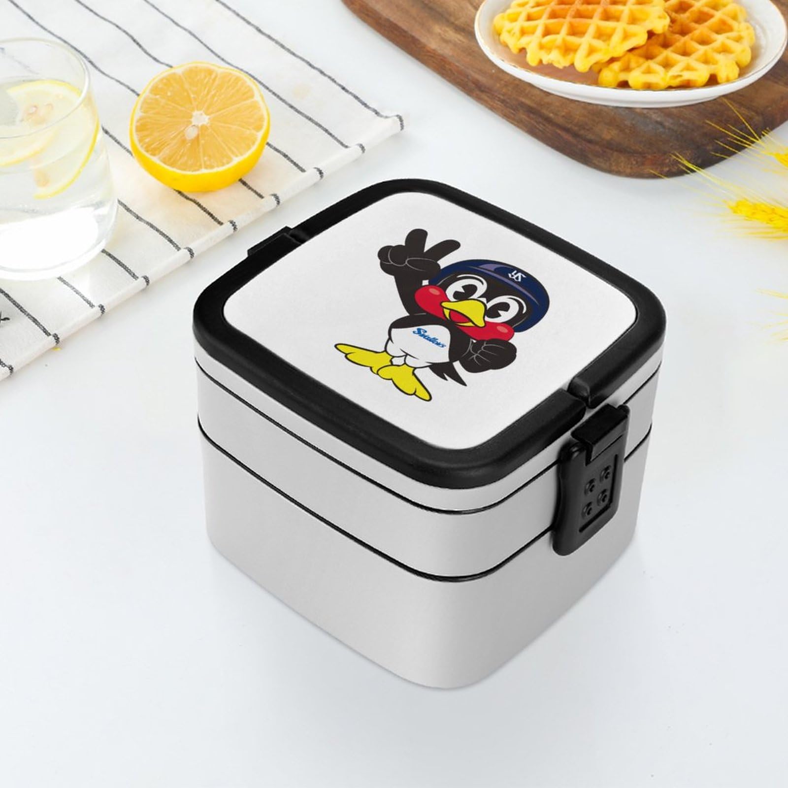 つば九郎　お弁当箱、箸セット Amazon | 東京ヤクルトスワローズ つば九郎 ランチボックス 弁当箱 2段